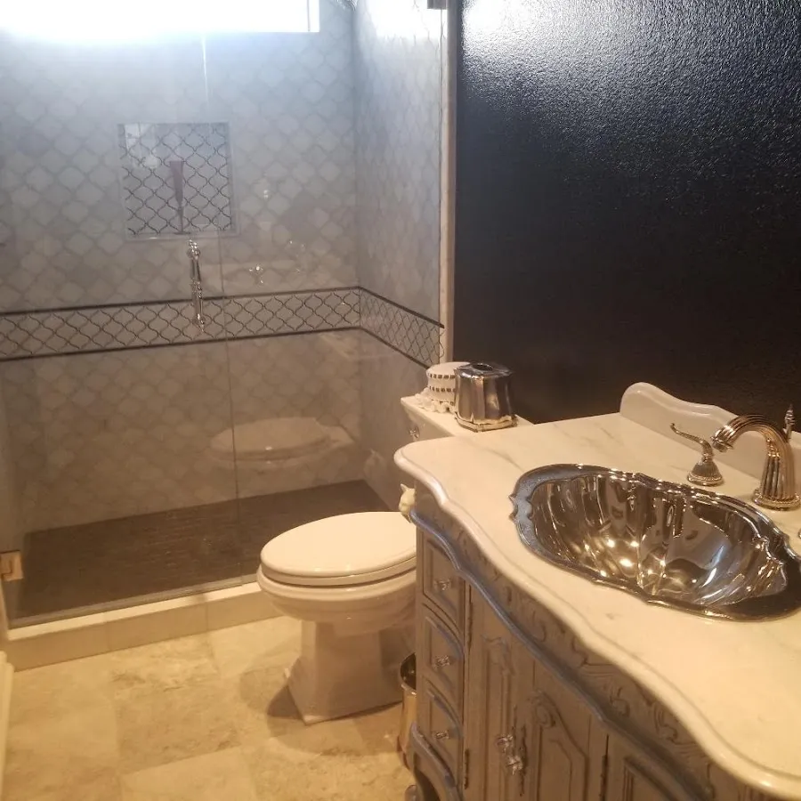 Professional plumbing work and bathroom remodeling in Casas Adobes